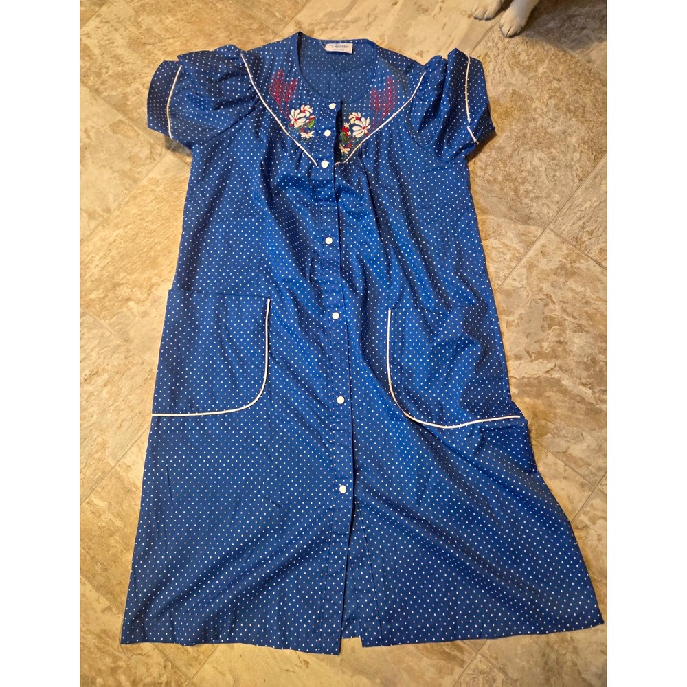 Vintage It's a Charm Women's L Polka Dot Button Embroidered Floral Nightgown